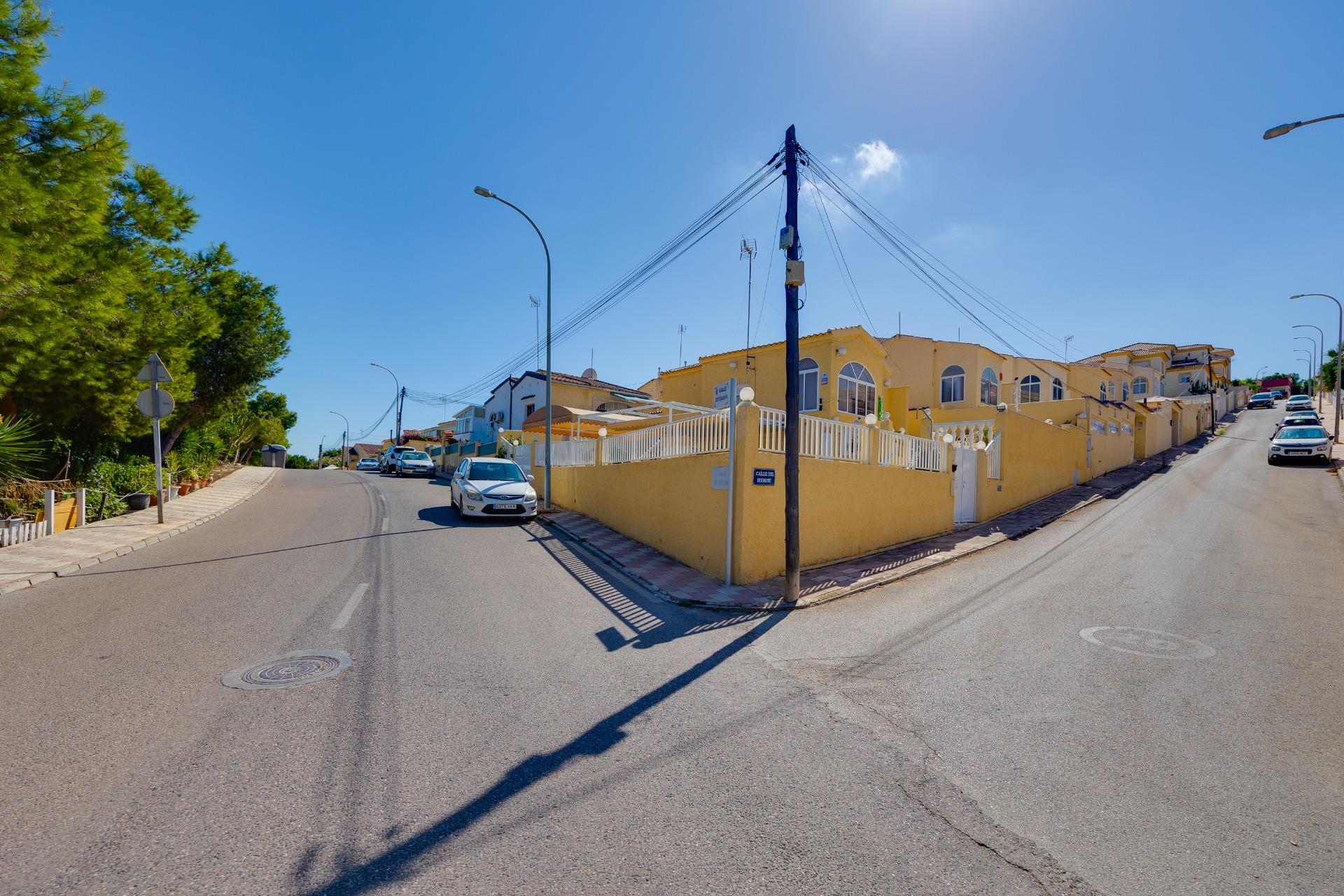 Villa for sale in San Fulgencio, Alicante, Spain