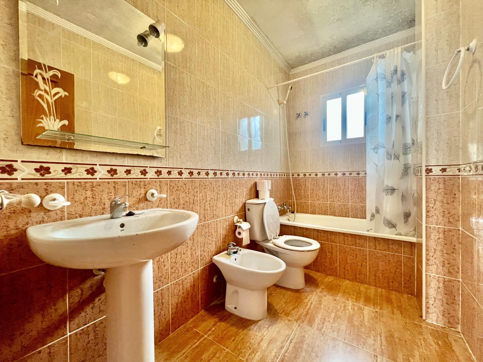 Bungalow for sale in Orihuela Costa, Alicante, Spain