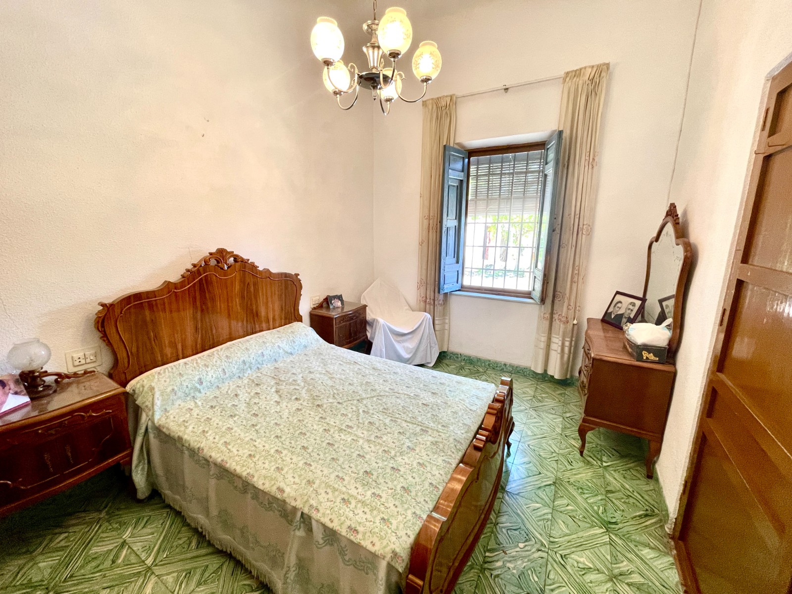 Villa for sale in La Romana, Alicante, Spain