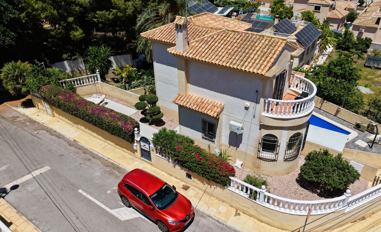 Villa for sale in El Galan, Alicante, Spain