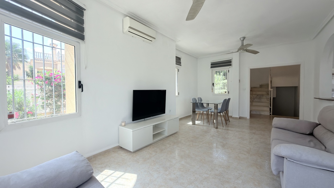 Villa for sale in El Galan, Alicante, Spain