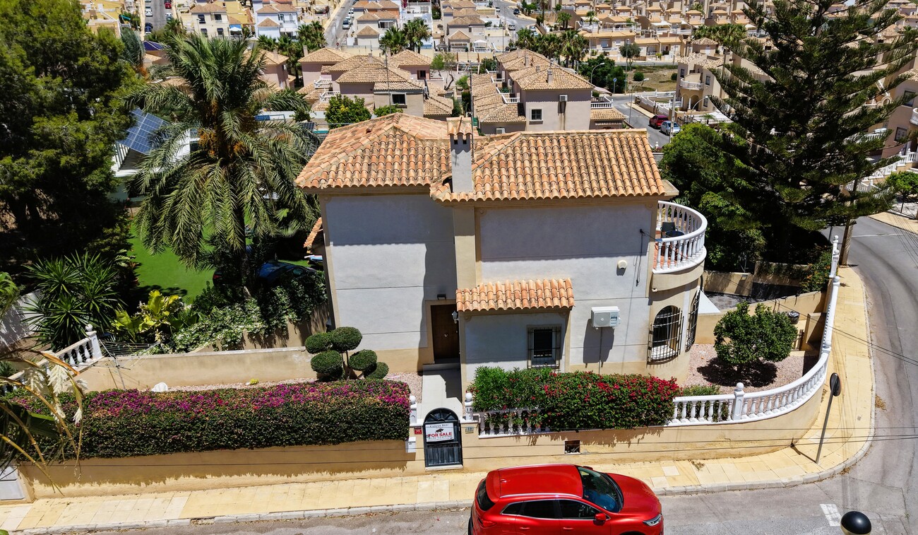 Villa for sale in El Galan, Alicante, Spain