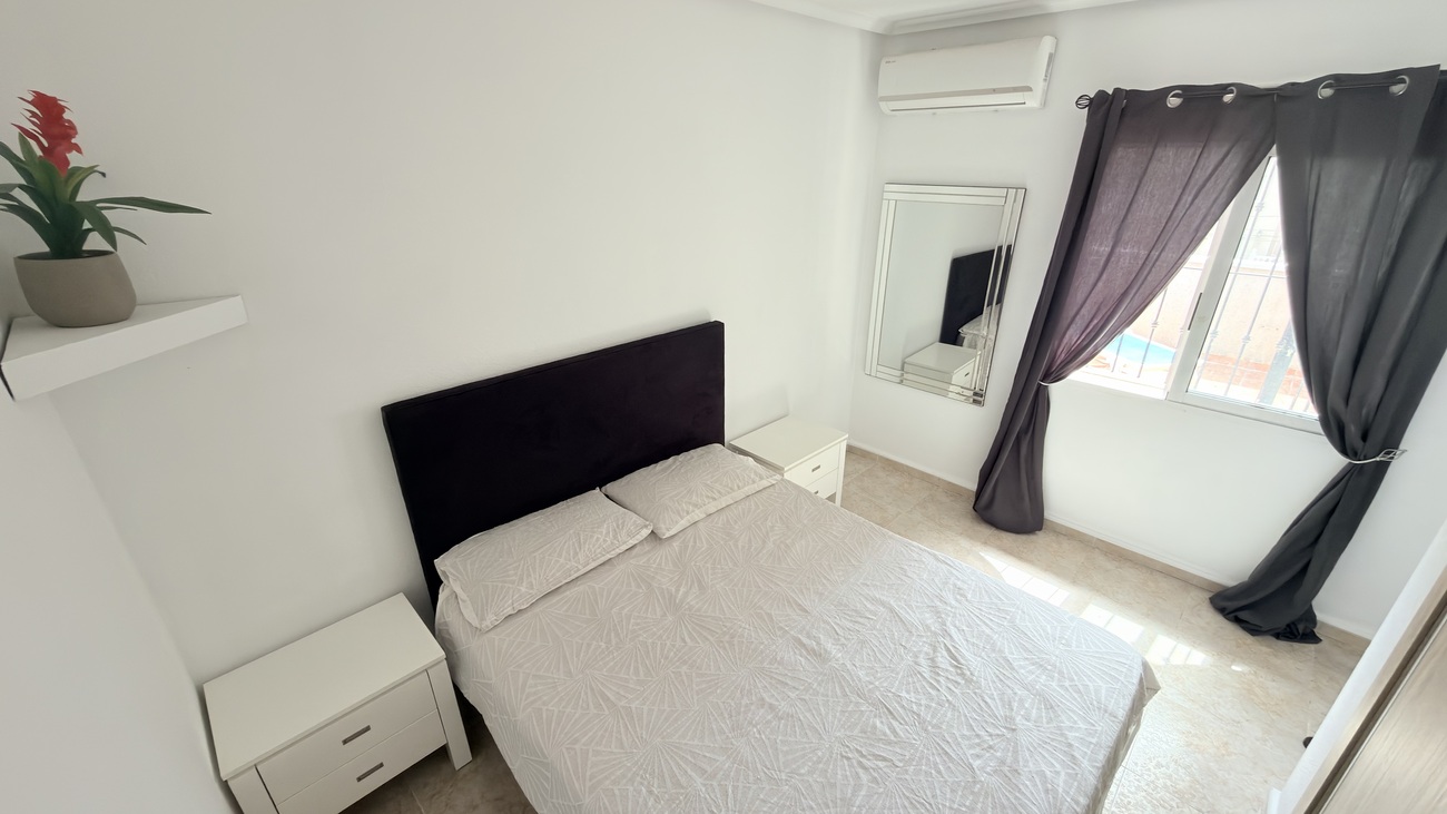 Villa for sale in El Galan, Alicante, Spain