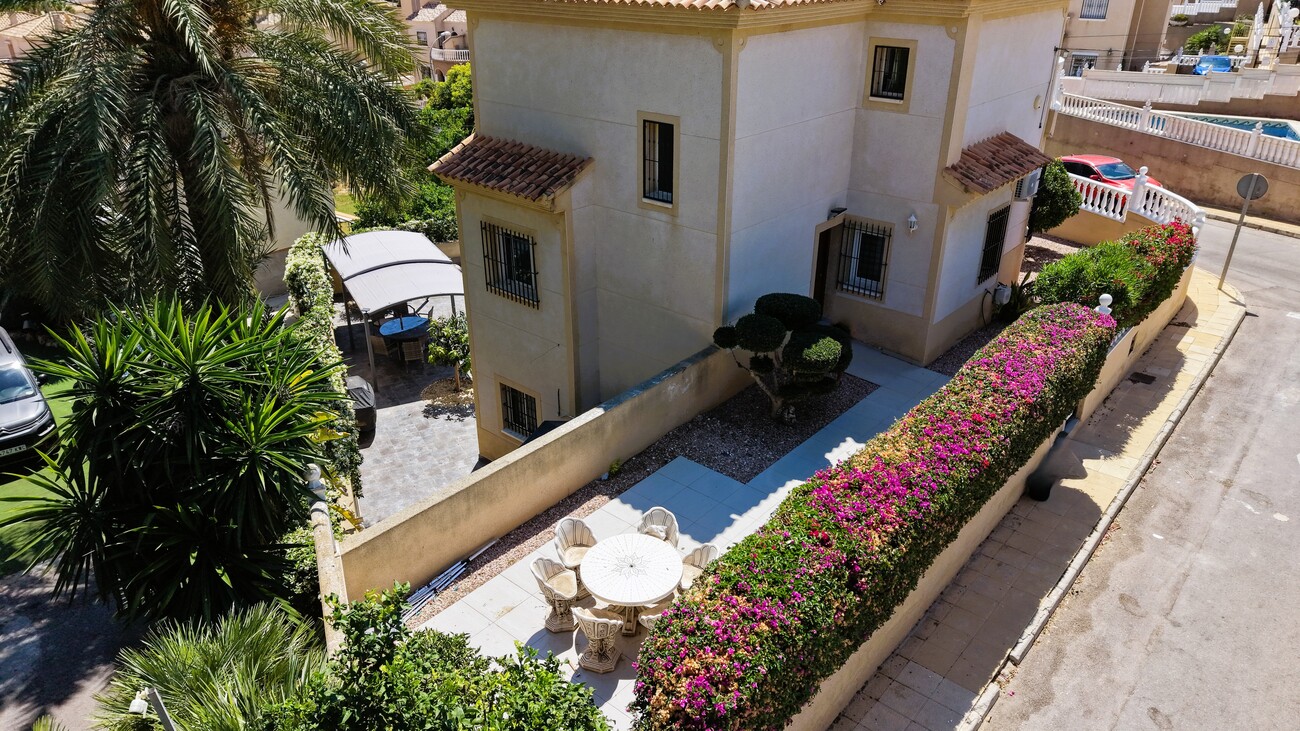 Villa for sale in El Galan, Alicante, Spain
