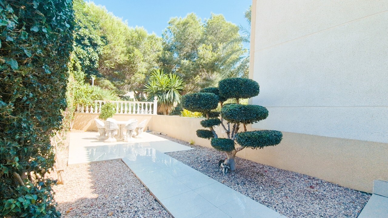 Villa for sale in El Galan, Alicante, Spain