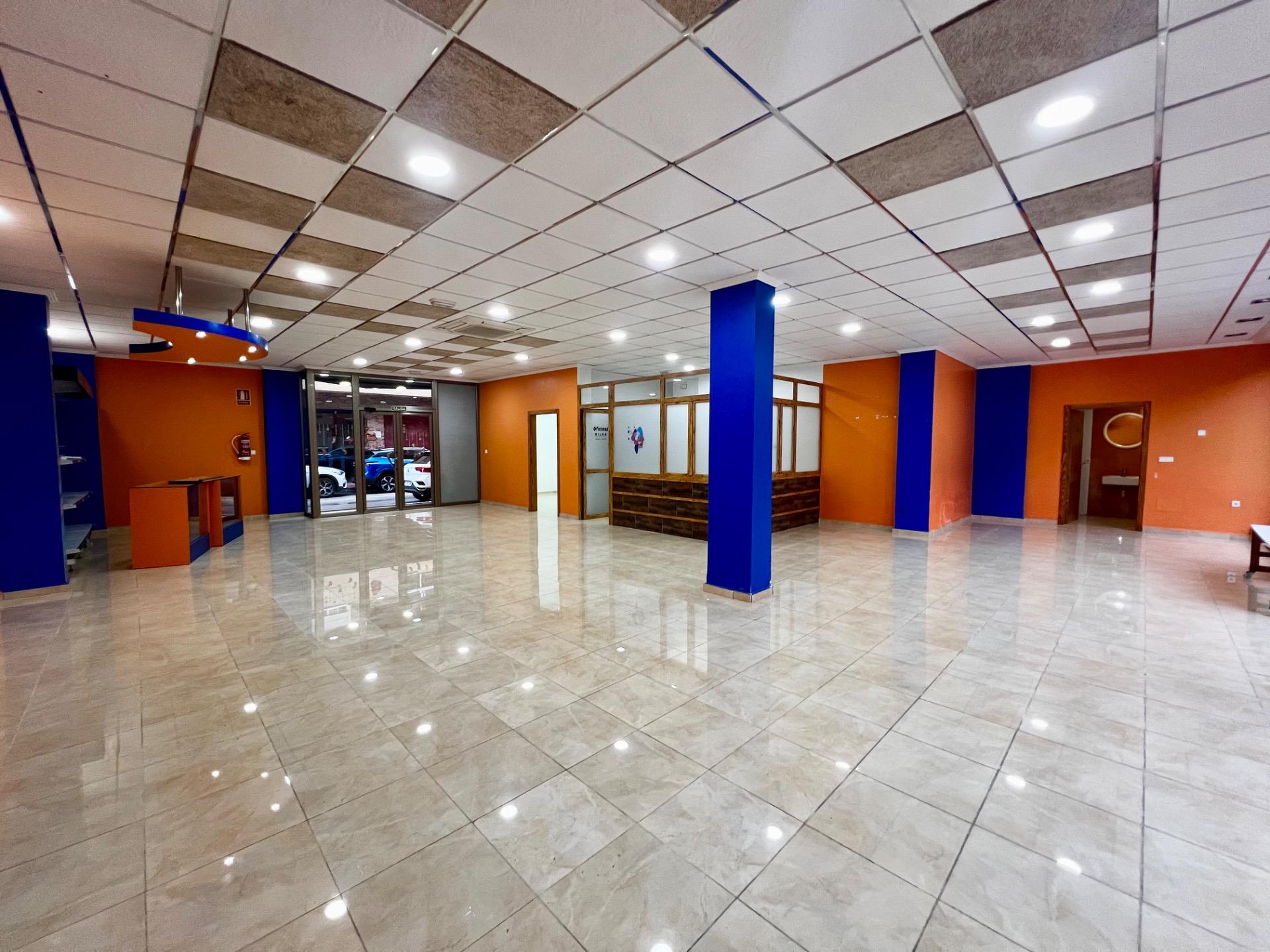 Comercial en venta en Beniel