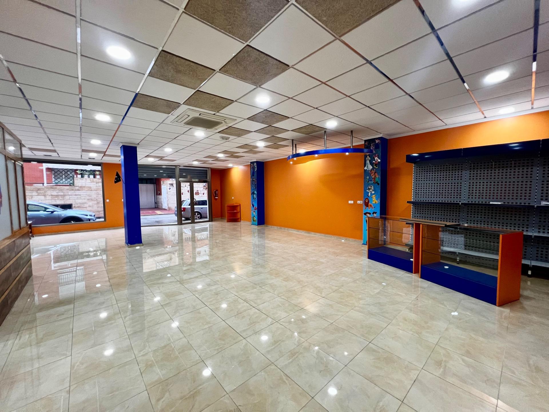 Comercial en venta en Beniel