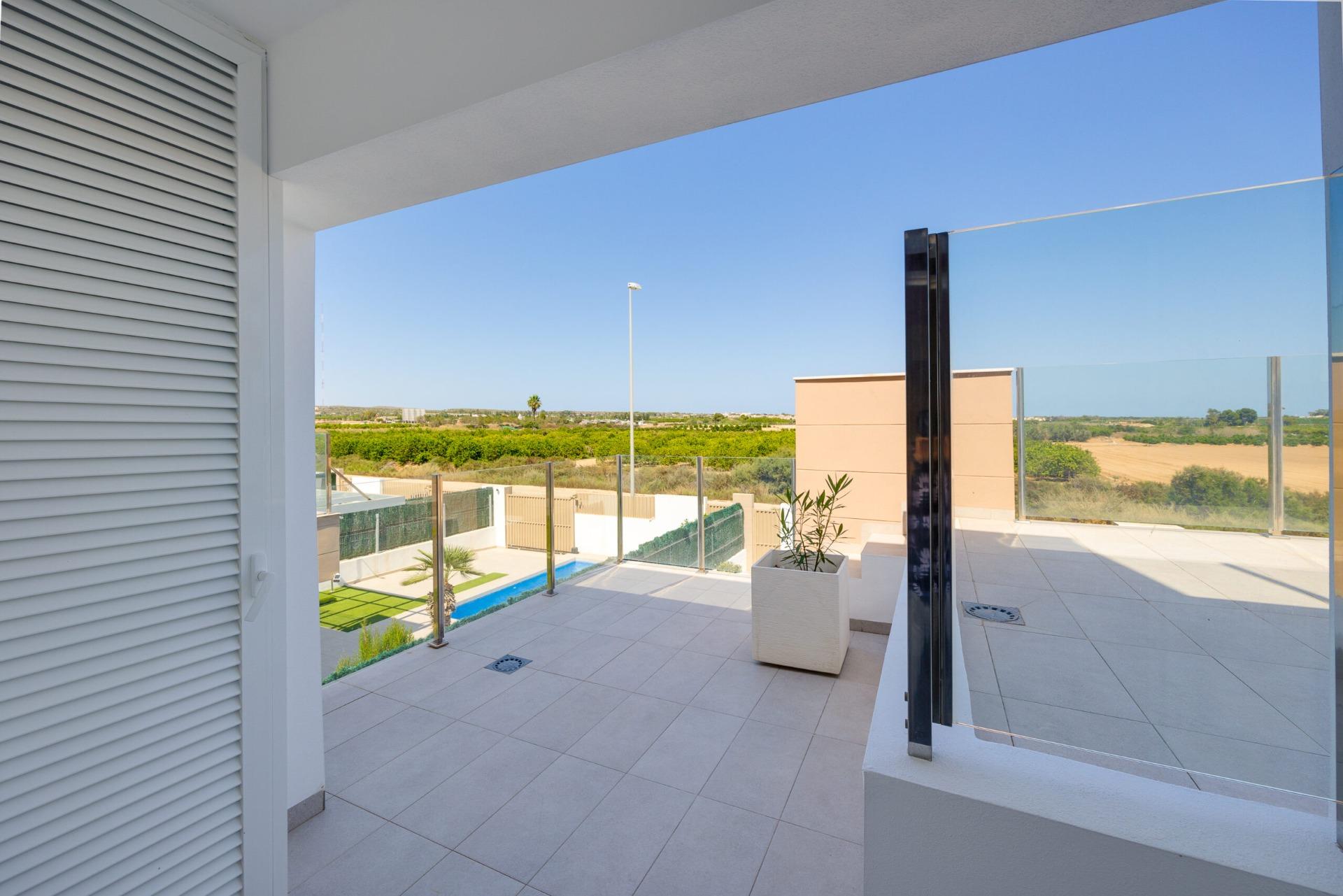 Villa en venta en Guardamar Del Segura