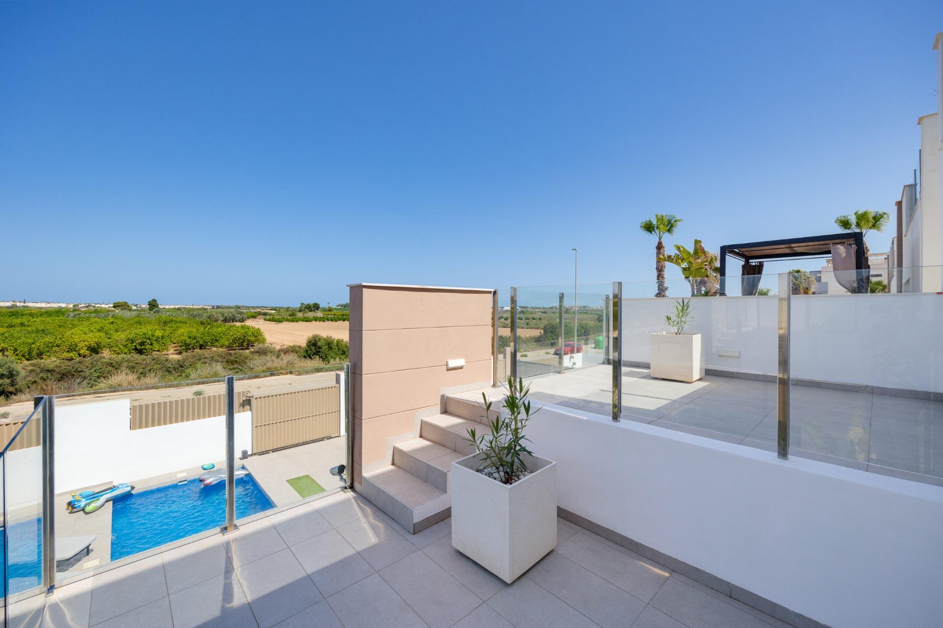 Villa en venta en Guardamar Del Segura