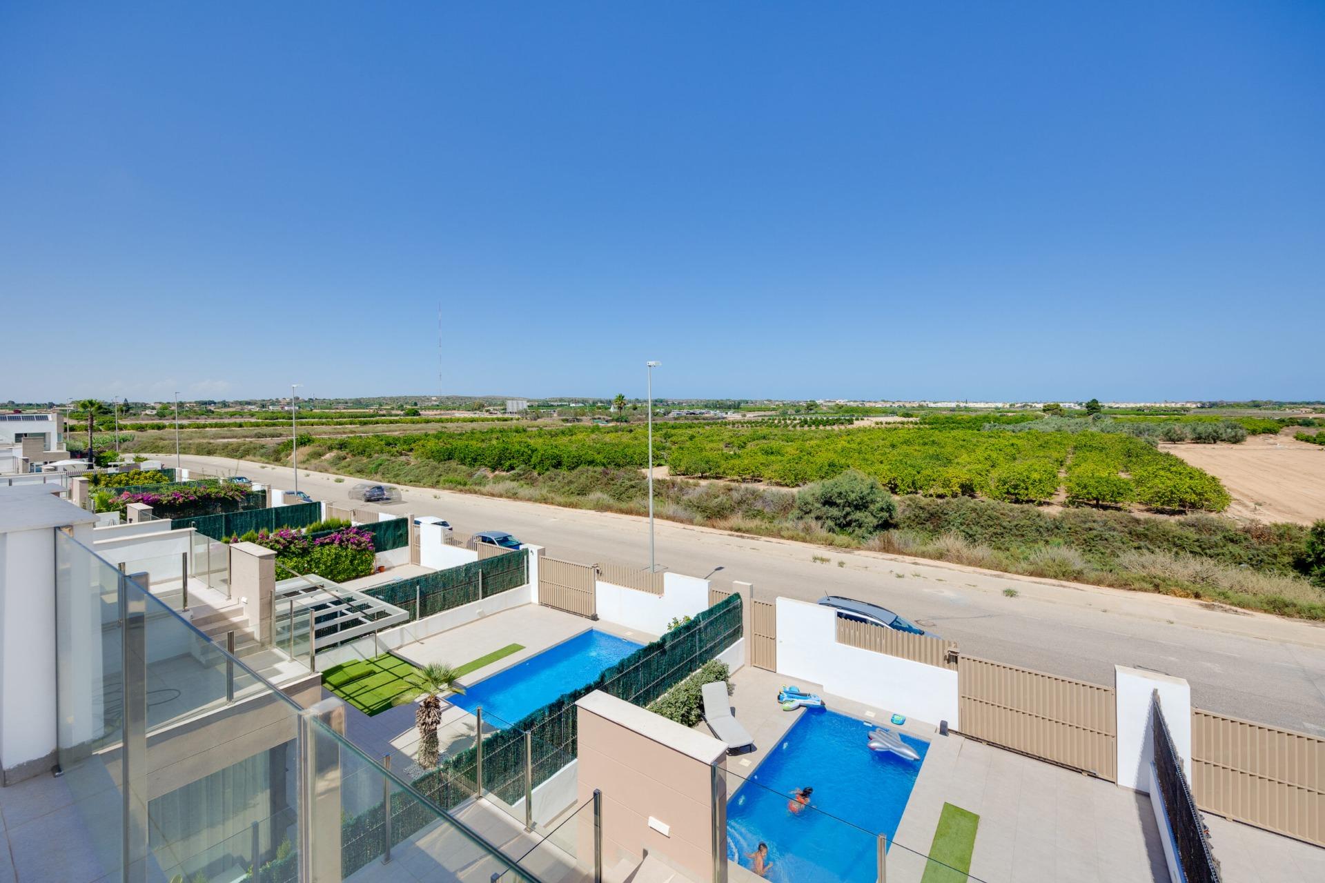 Villa en venta en Guardamar Del Segura
