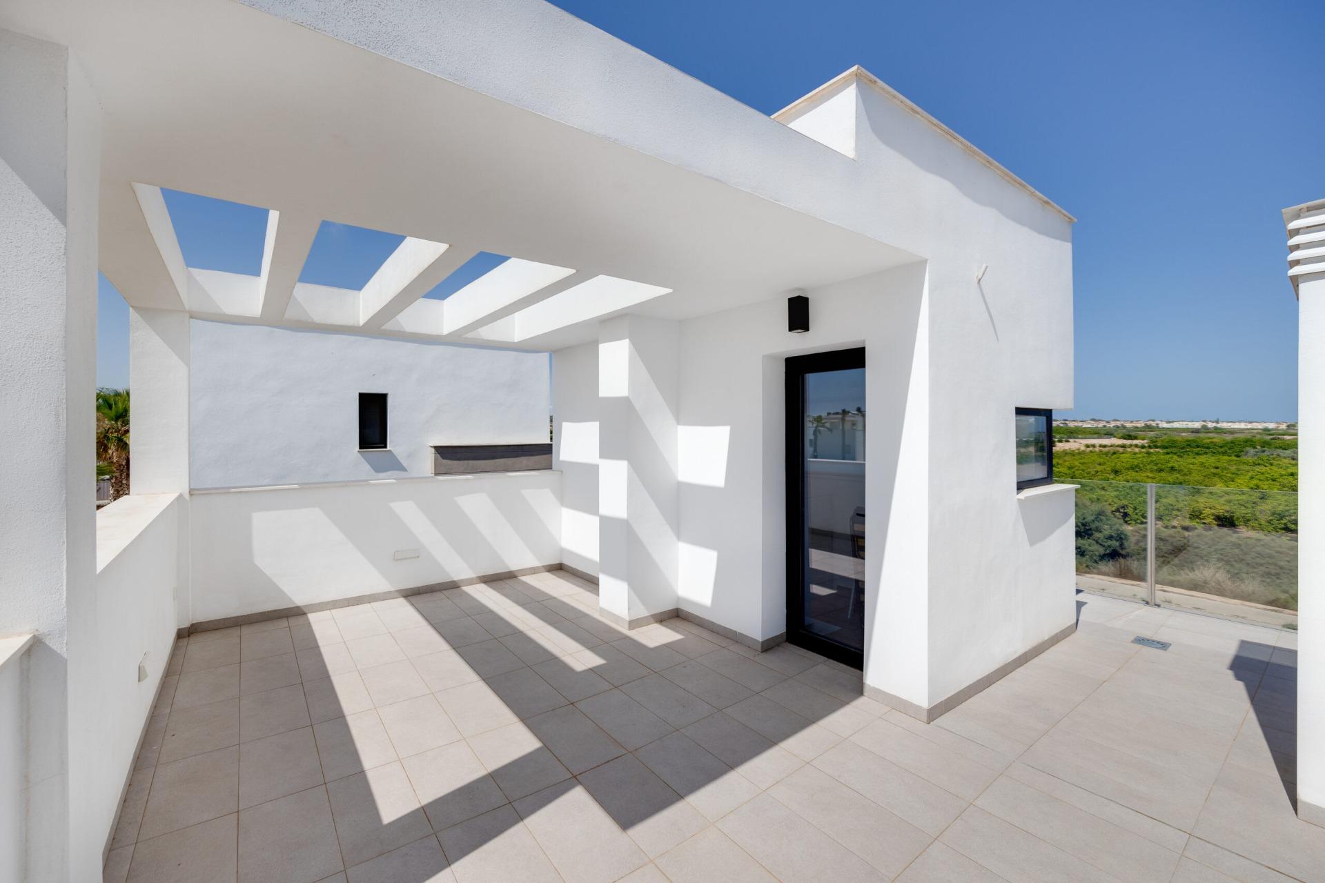Villa en venta en Guardamar Del Segura