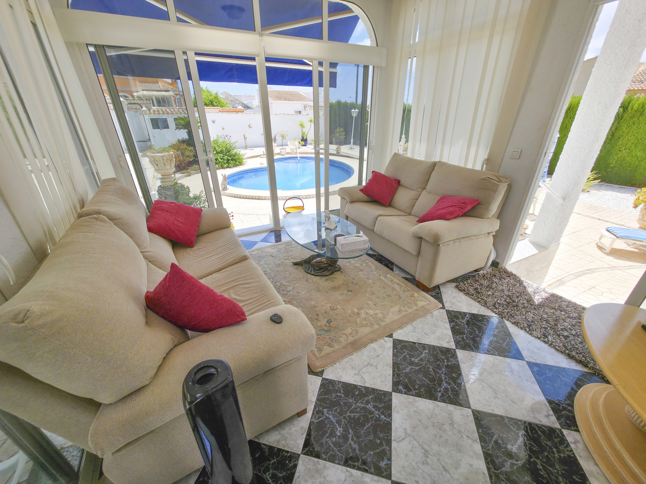 Villa en venta en Torrevieja