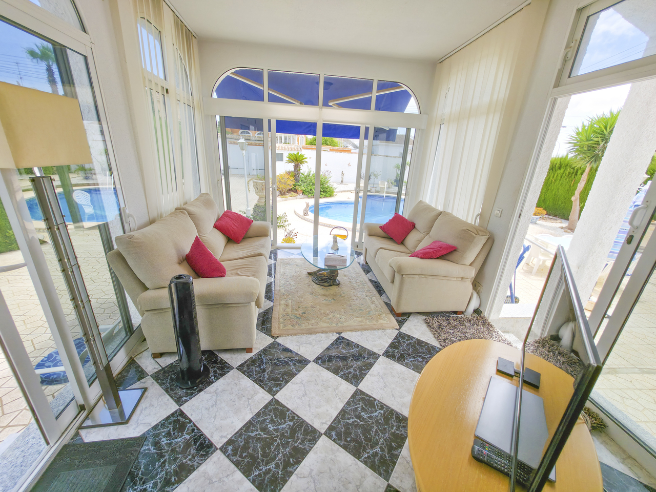 Villa en venta en Torrevieja