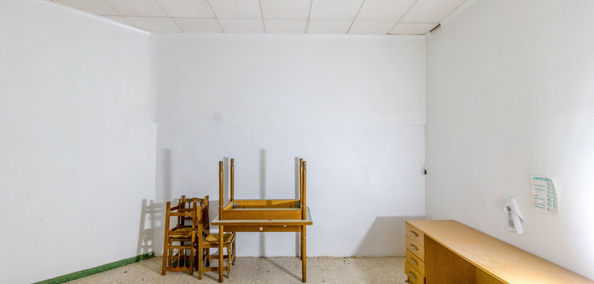 Comercial en venta en Torrevieja