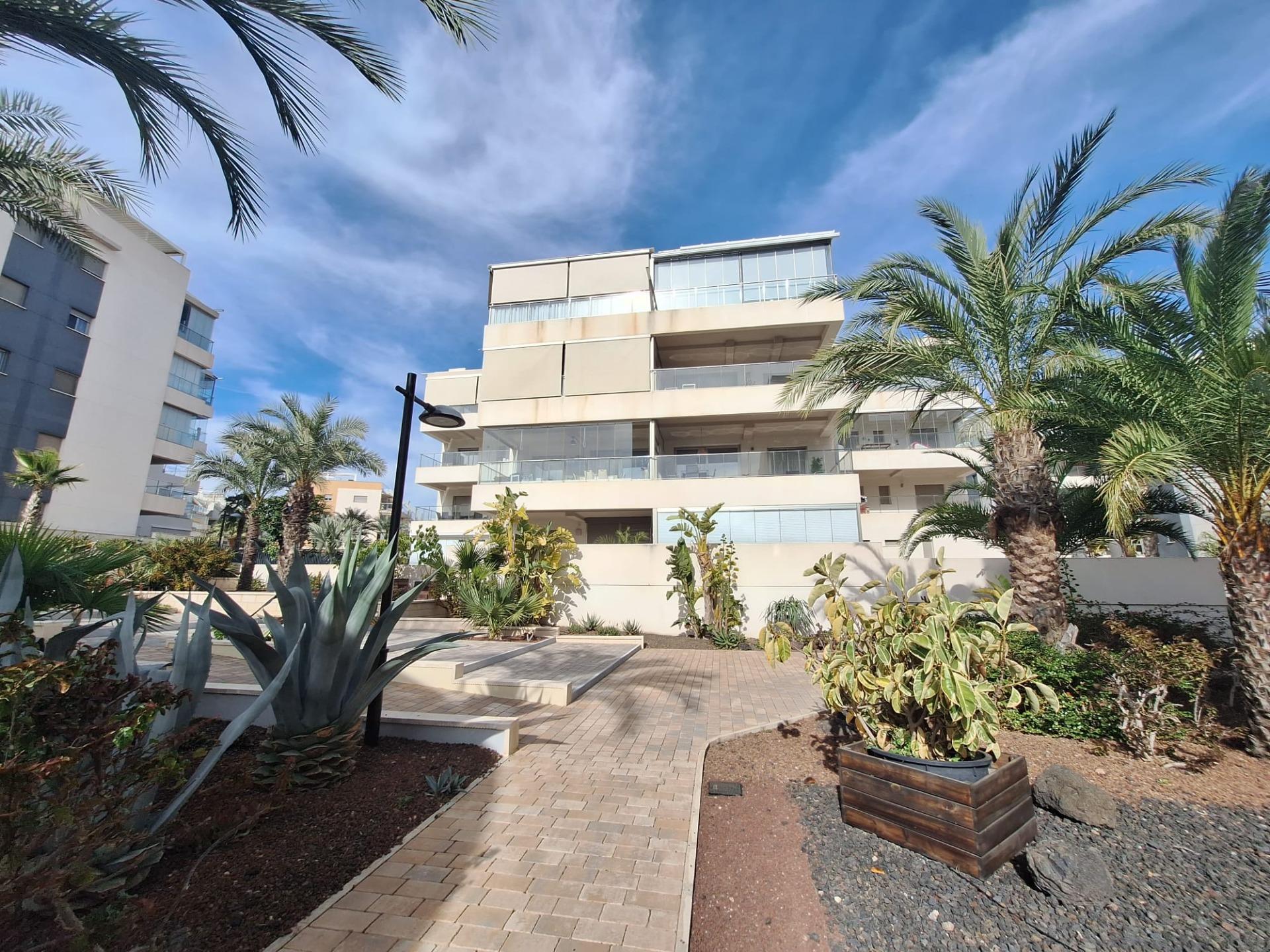 Piso en venta en Orihuela Costa