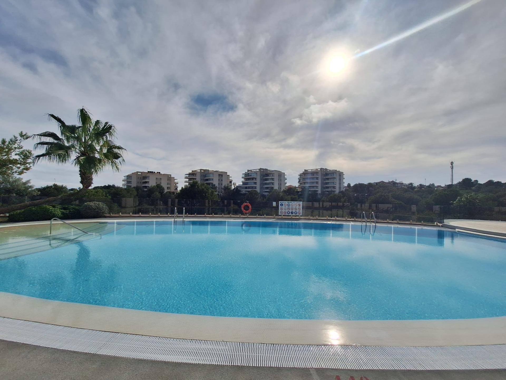 Piso en venta en Orihuela Costa