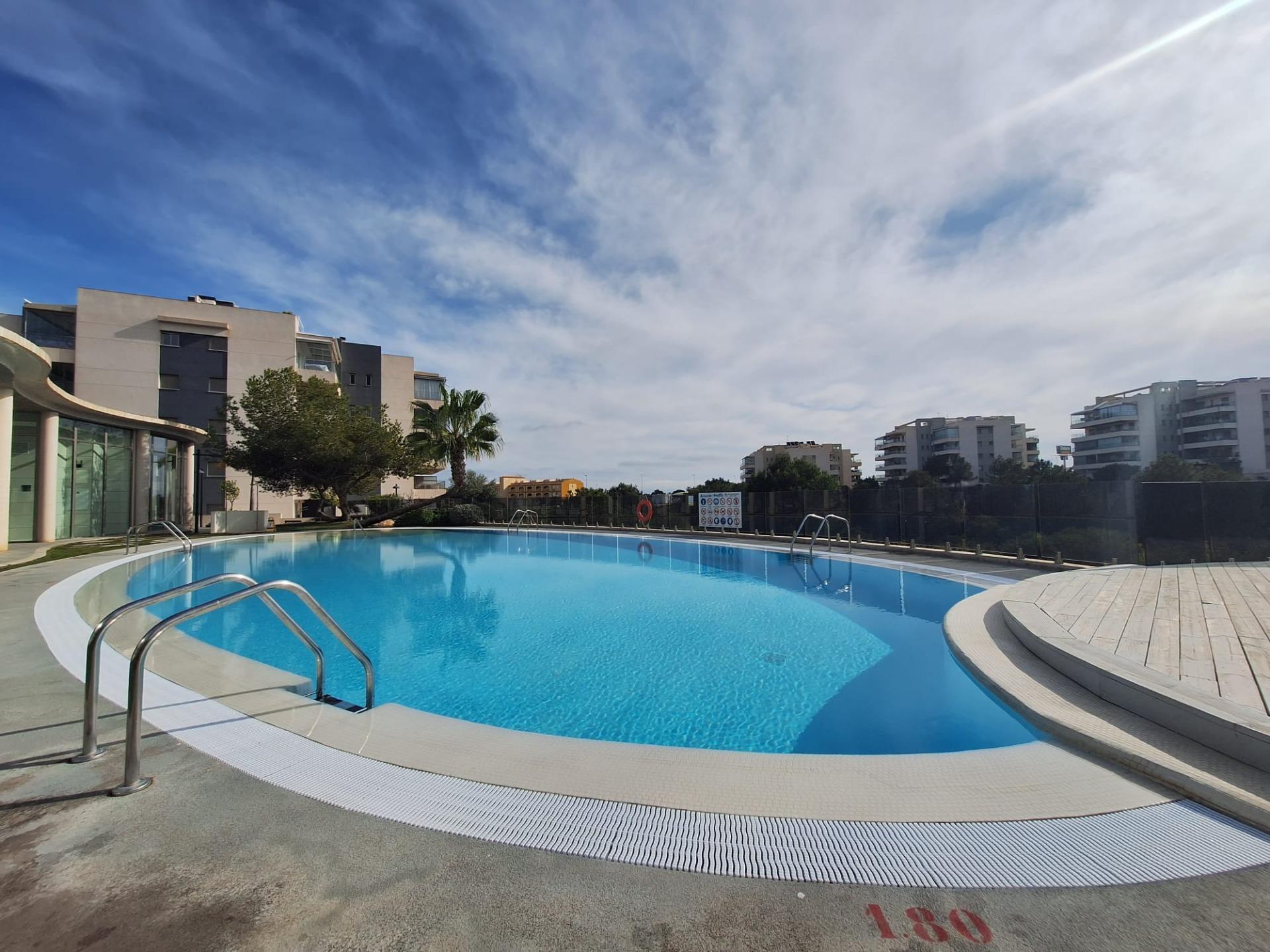 Piso en venta en Orihuela Costa