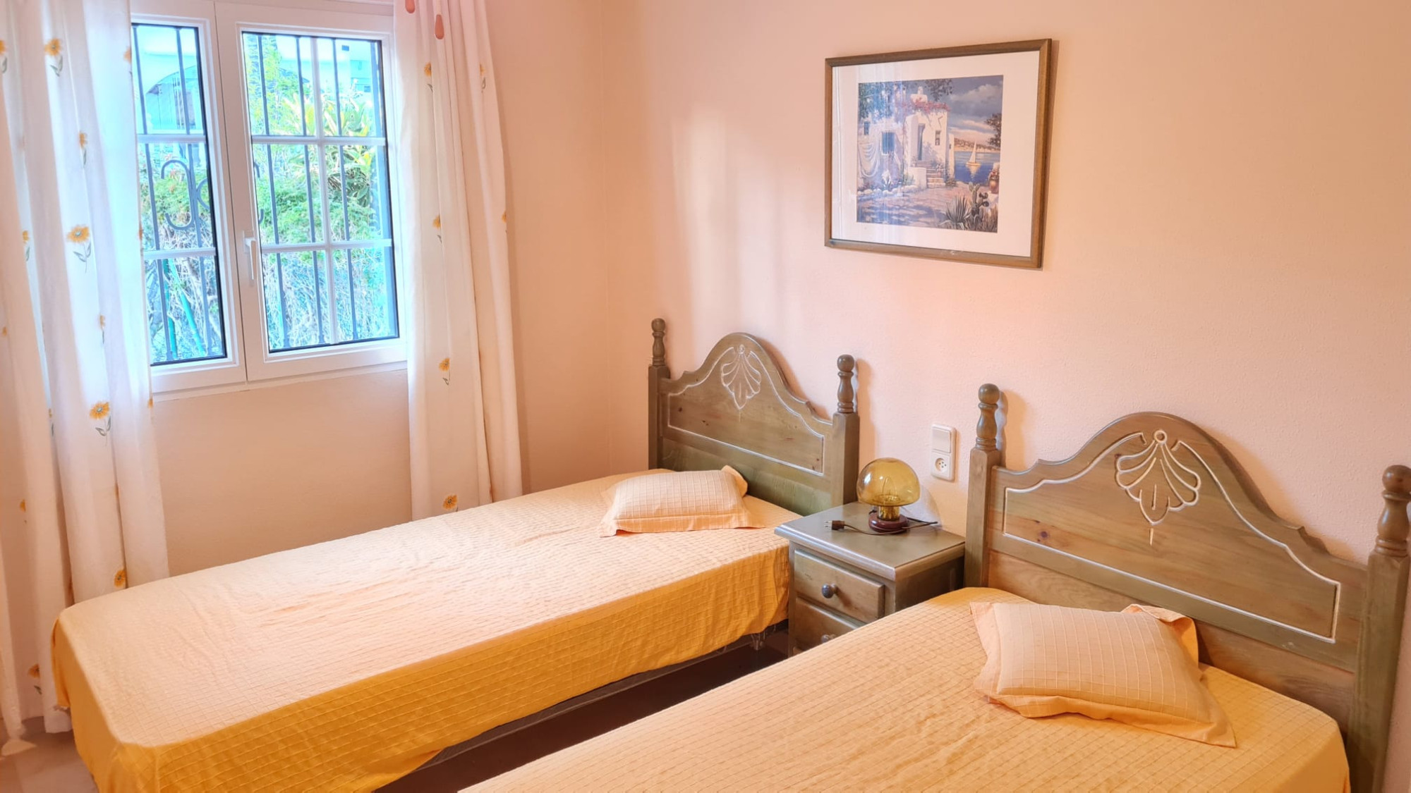Bungalow for sale in Villamartin, Alicante, Spain
