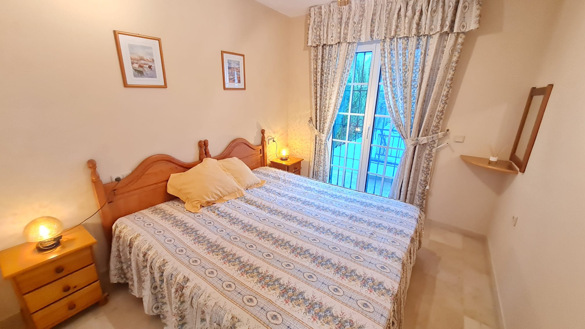 Bungalow for sale in Villamartin, Alicante, Spain