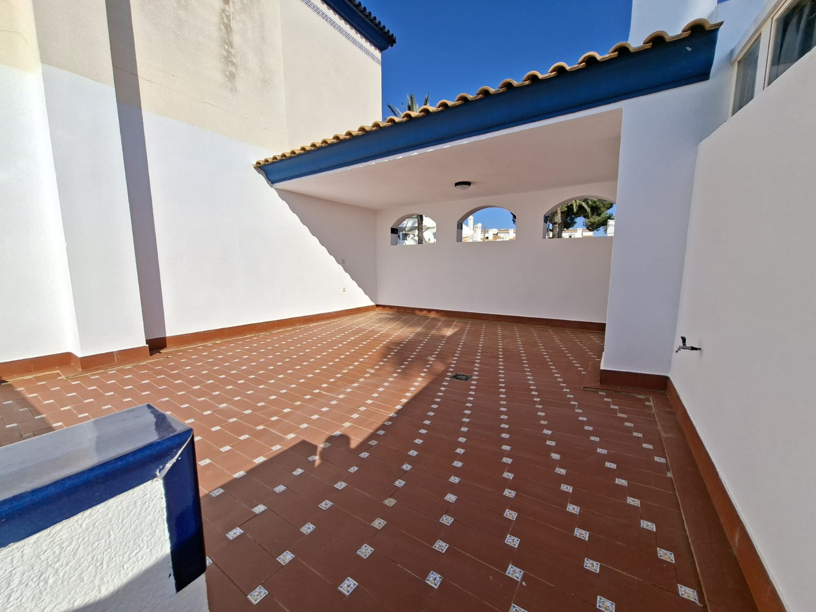 Bungalow for sale in Villamartin, Alicante, Spain