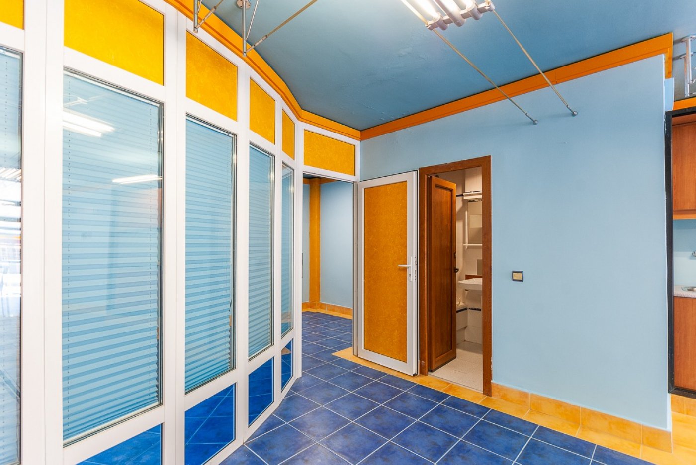 Commercial unit for sale in Orihuela Costa, Alicante, Spain
