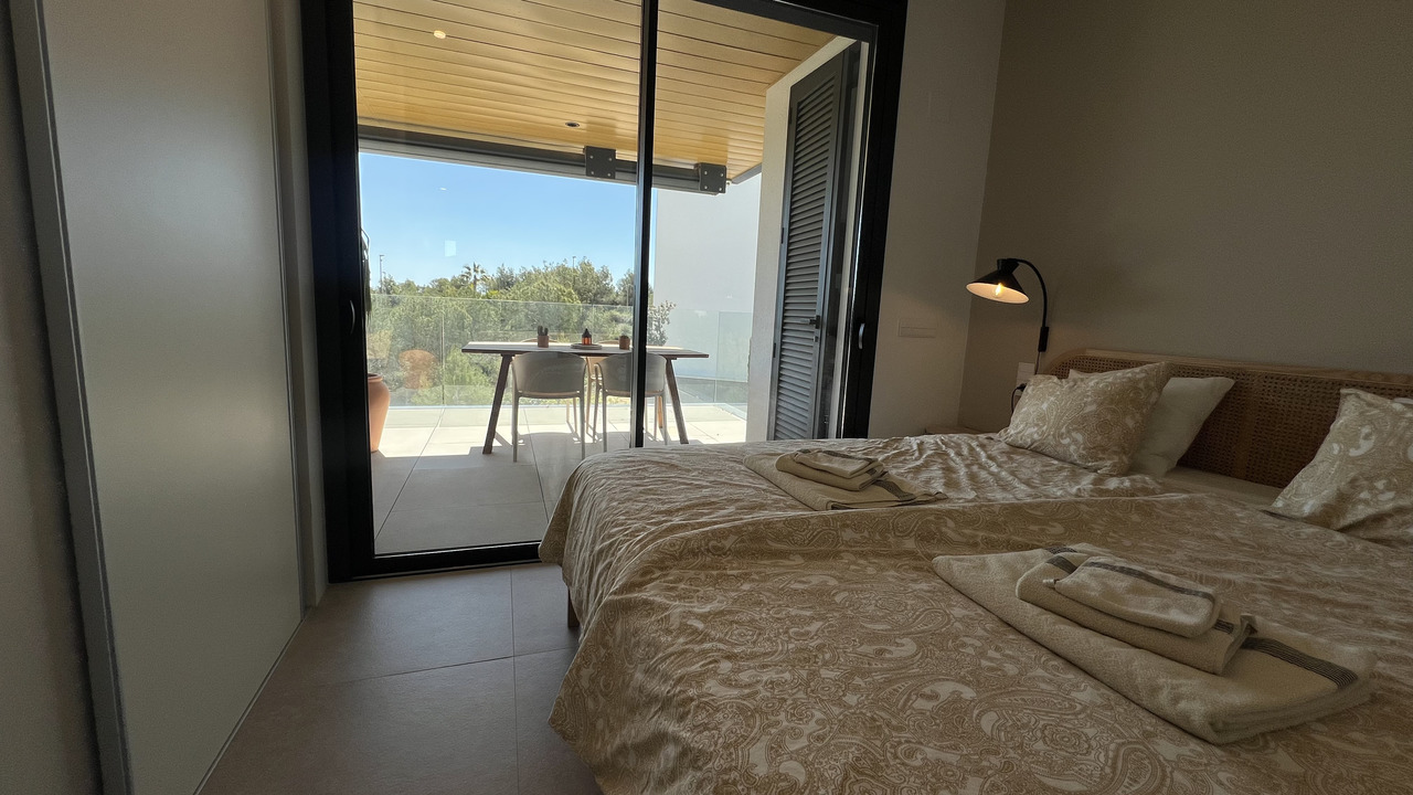 Apartment for sale in Las Colinas Golf, Alicante, Spain