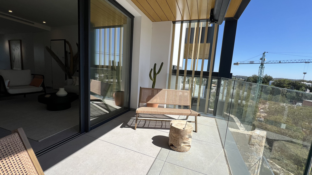 Apartment for sale in Las Colinas Golf, Alicante, Spain