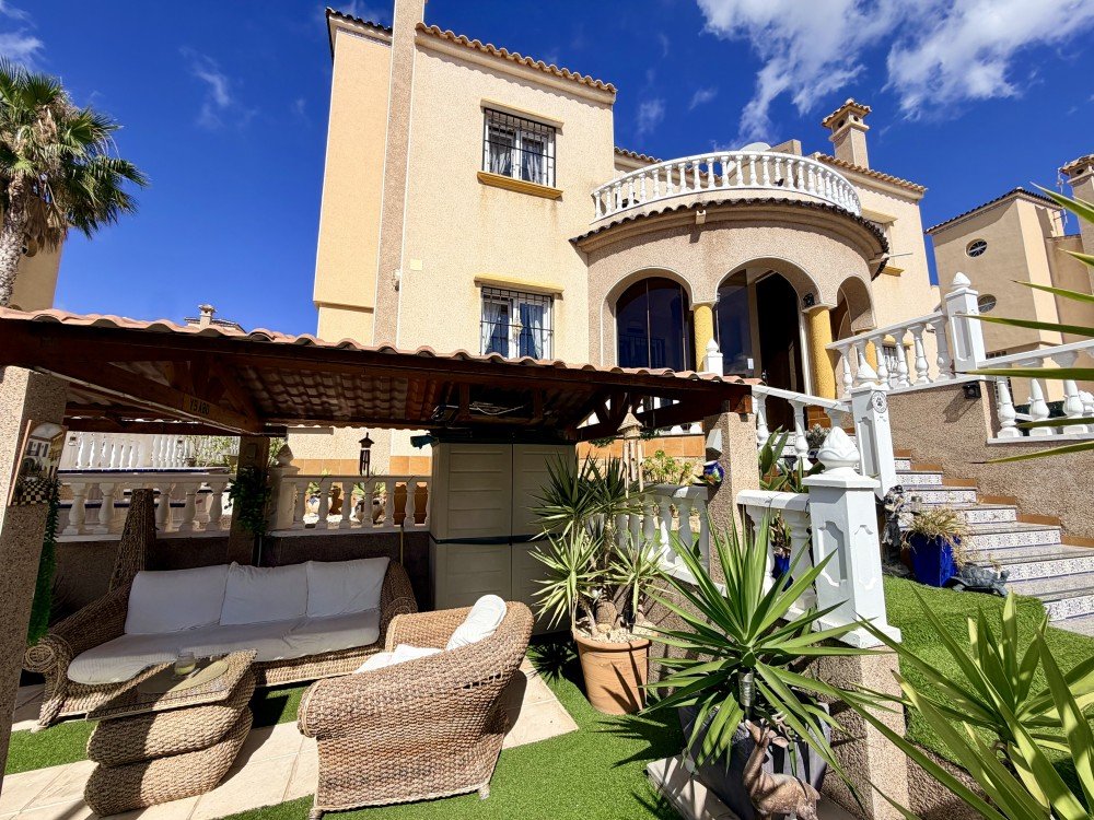 Town House for sale in Orihuela Costa, Alicante, Spain