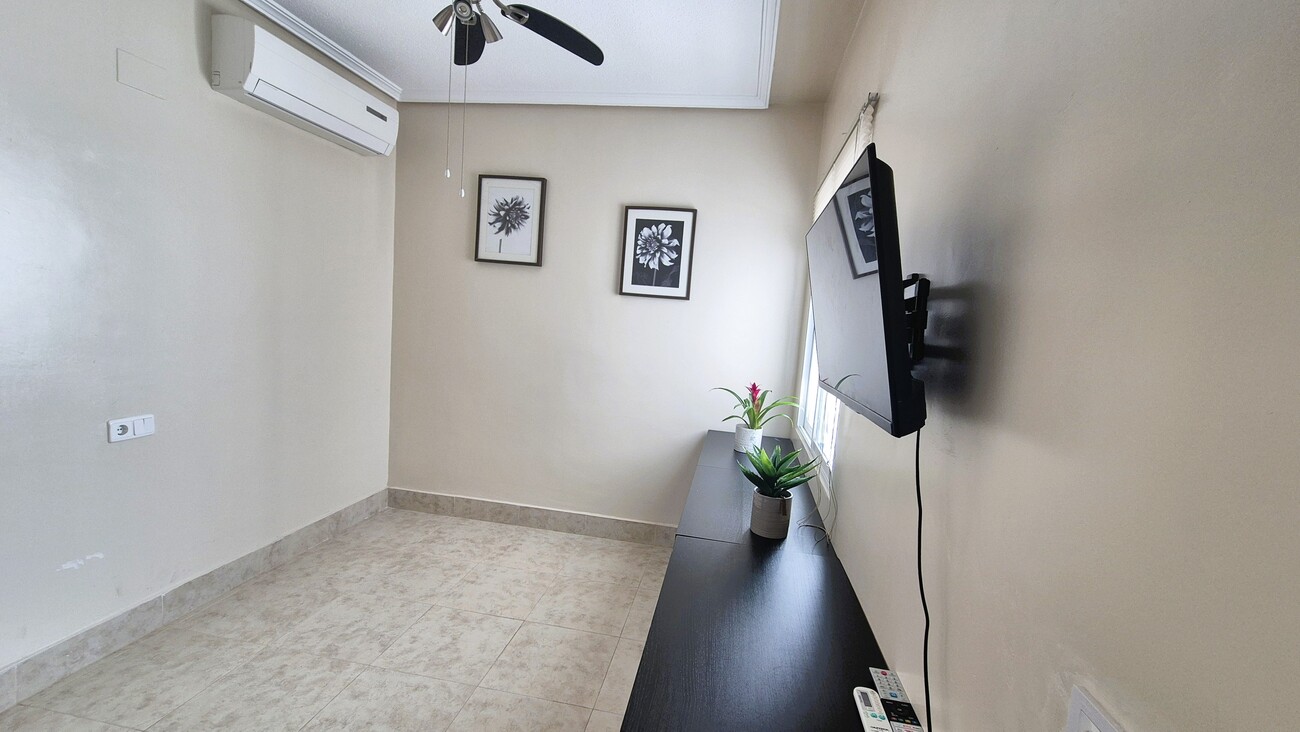 Semi Detached for sale in Villamartin, Alicante, Spain