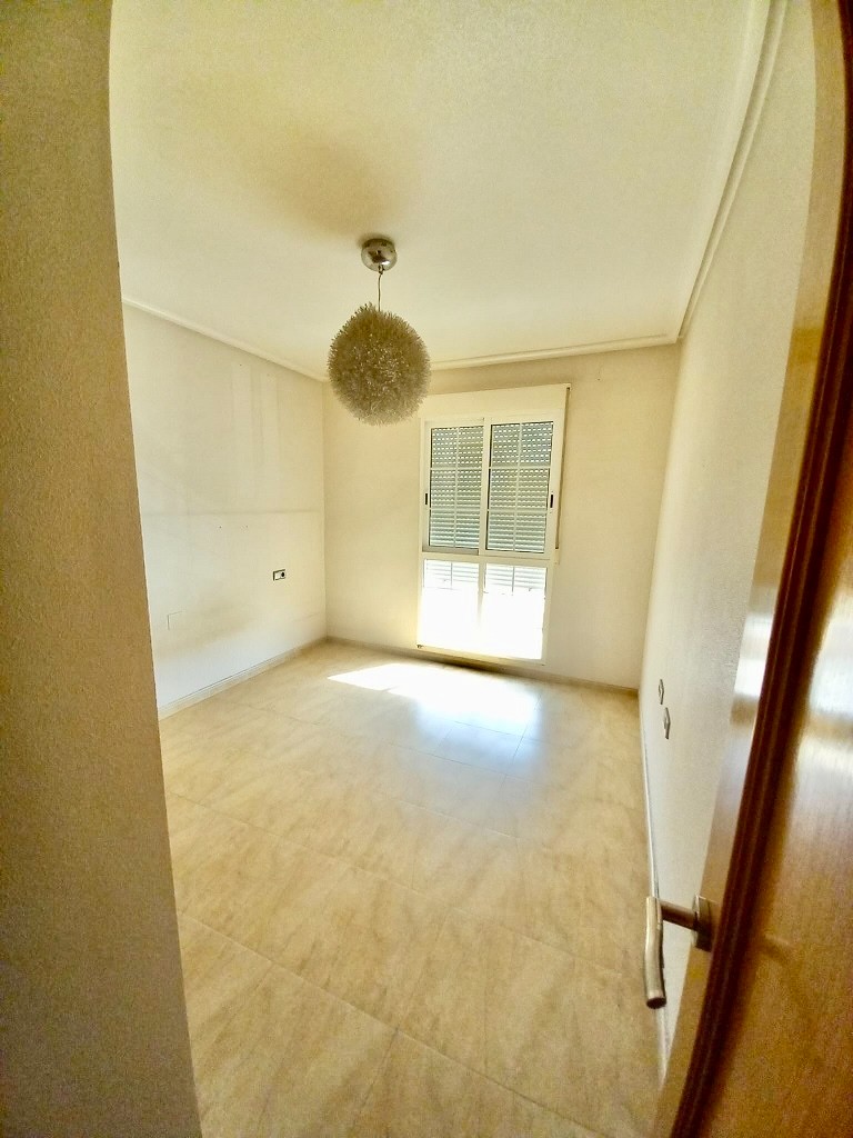 Apartment for sale in Almoradi, Alicante, Spain