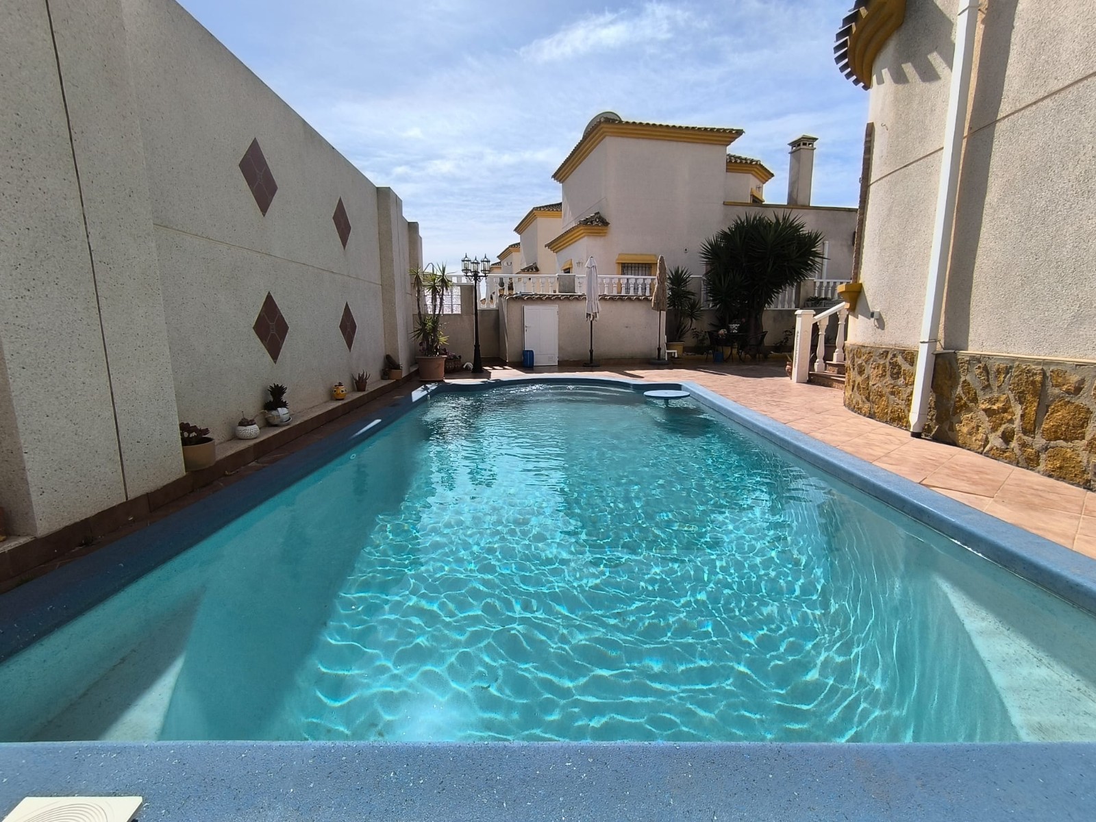 Villa for sale in El Raso, Alicante, Spain