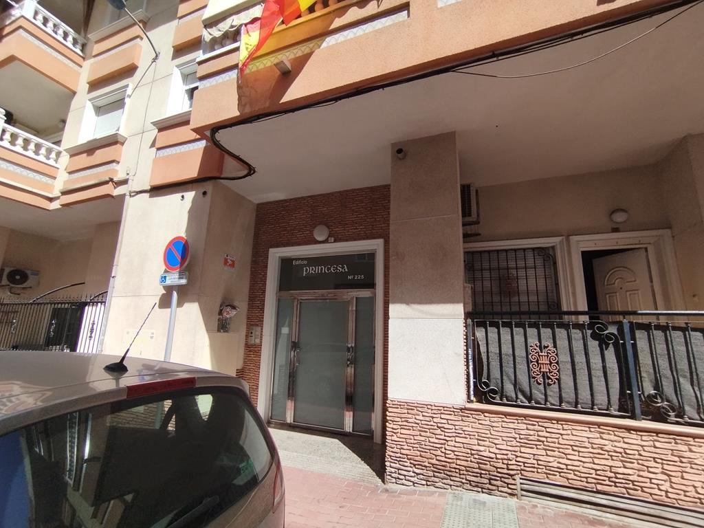 Apartment for sale in Torrevieja, Alicante, Spain