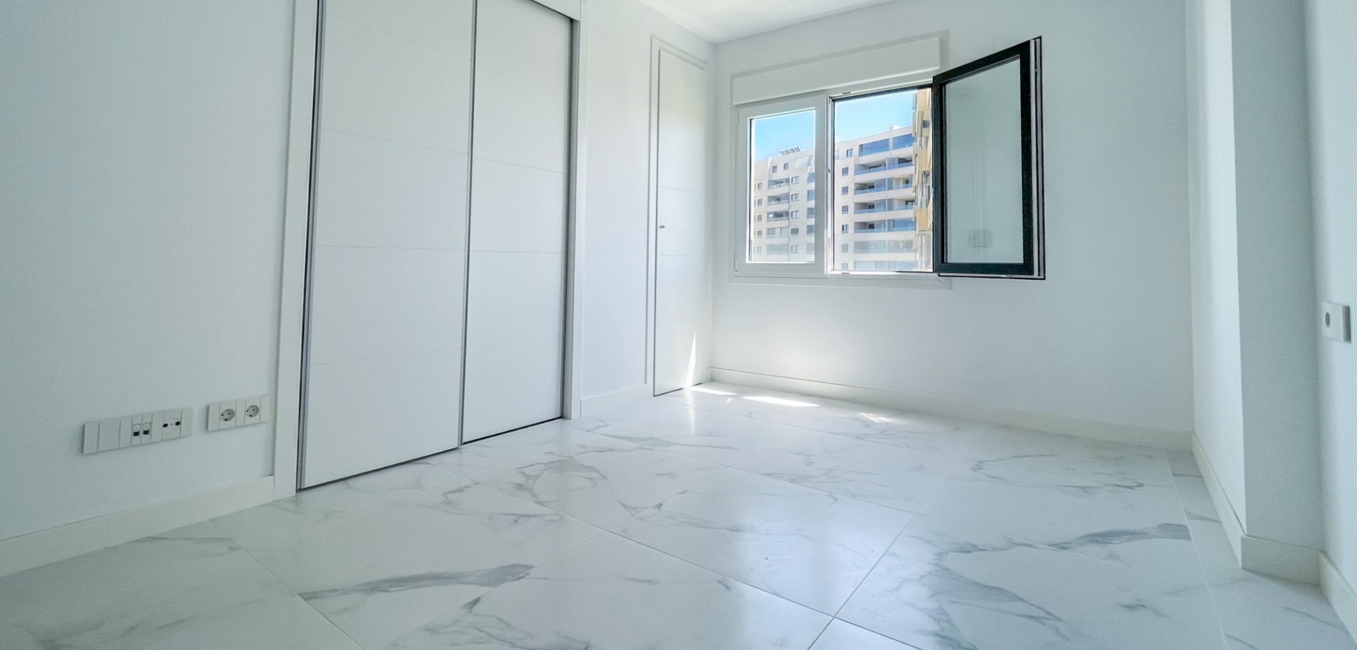 Piso en venta en Orihuela Costa