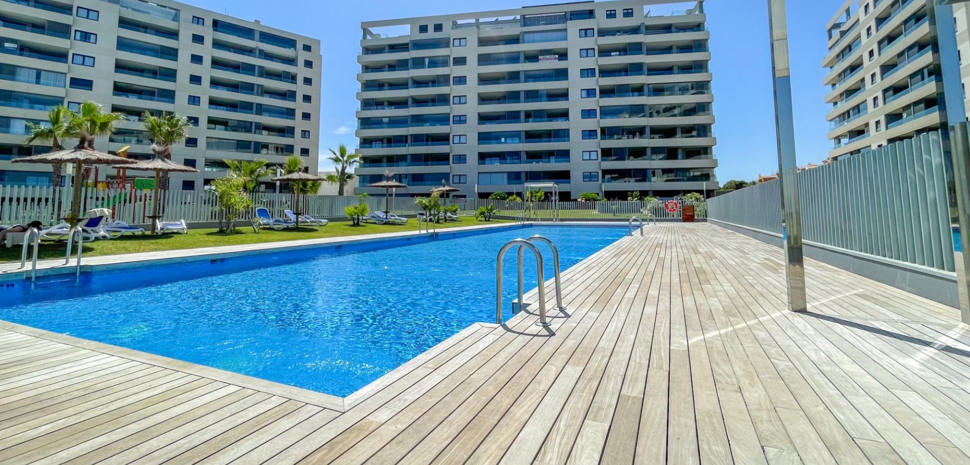 Piso en venta en Orihuela Costa
