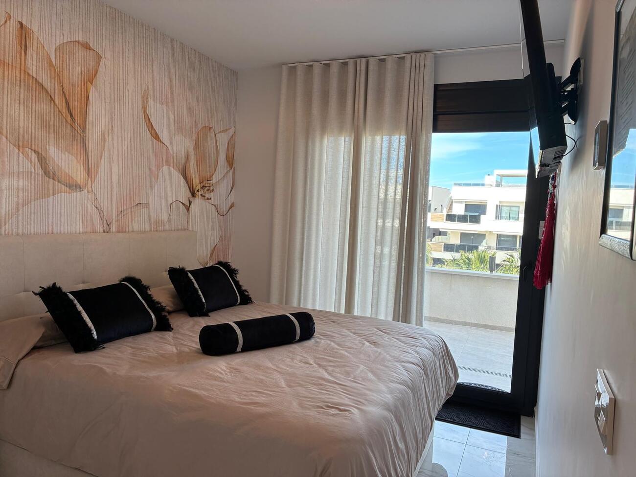 Penthouse Penthouse for sale in Los Almendros Orihuelacosta, Alicante, Spain