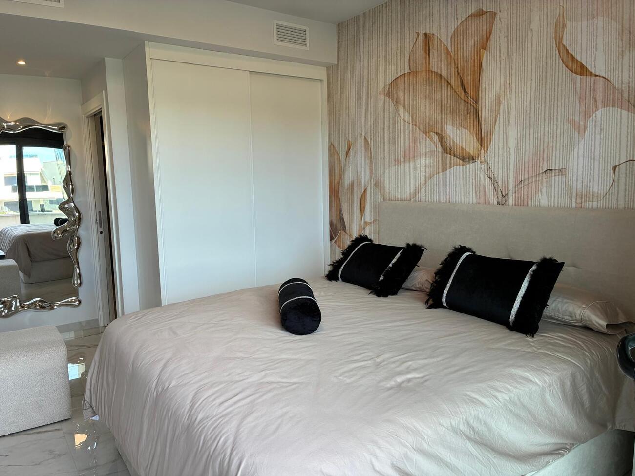 Penthouse Penthouse for sale in Los Almendros Orihuelacosta, Alicante, Spain