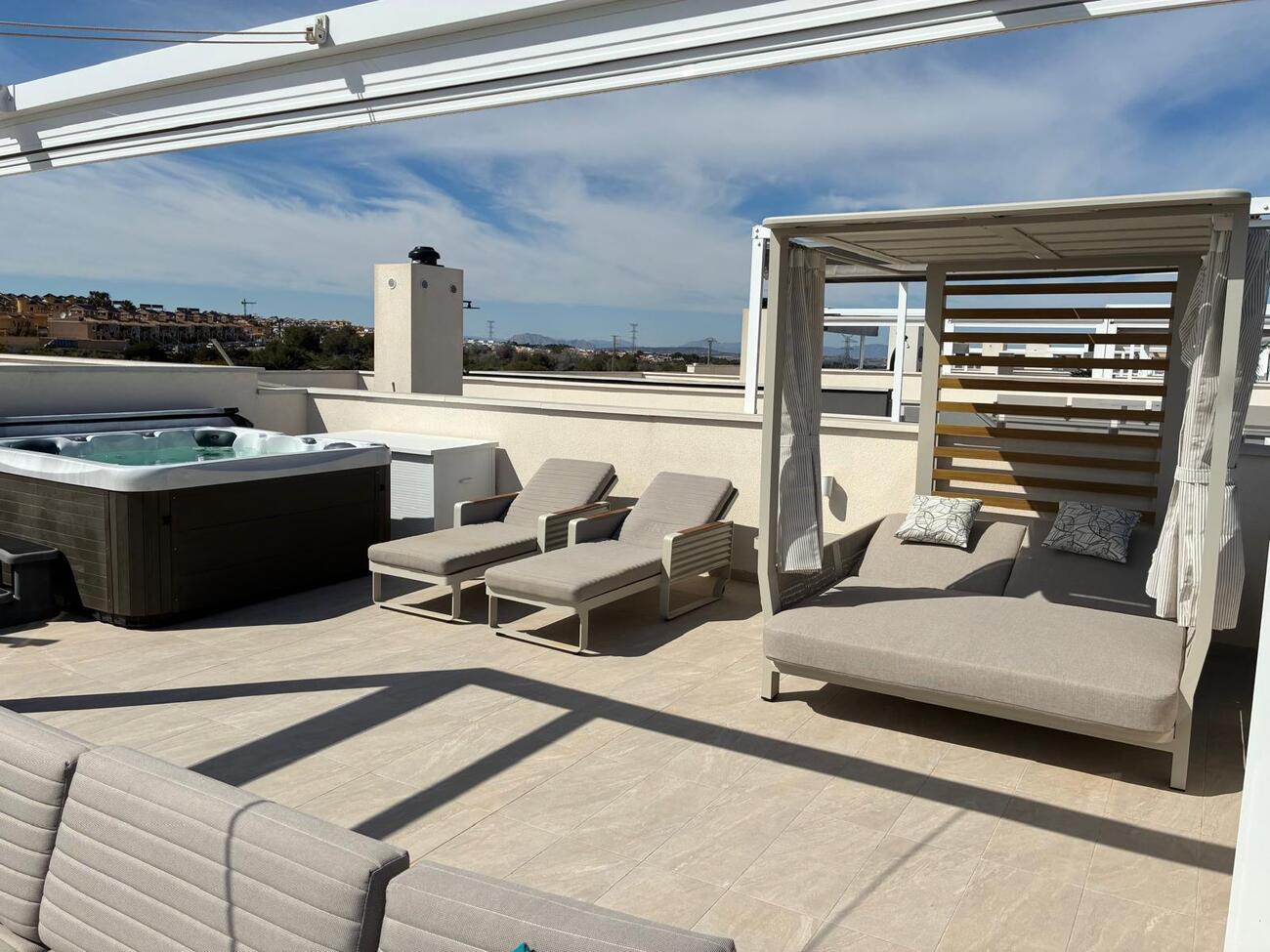 Penthouse Penthouse for sale in Los Almendros Orihuelacosta, Alicante, Spain