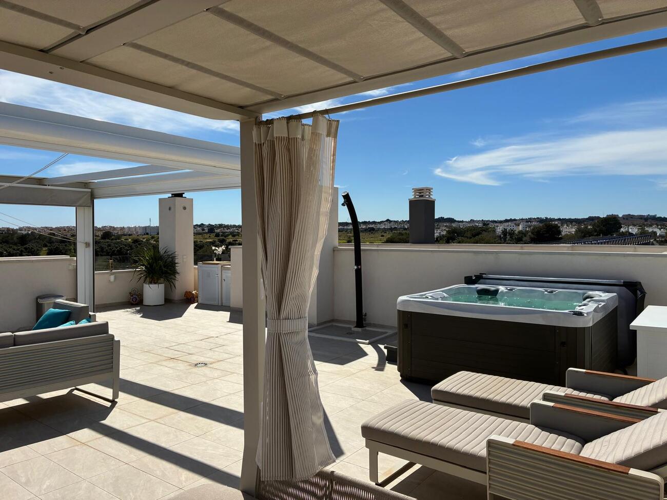 Penthouse Penthouse for sale in Los Almendros Orihuelacosta, Alicante, Spain