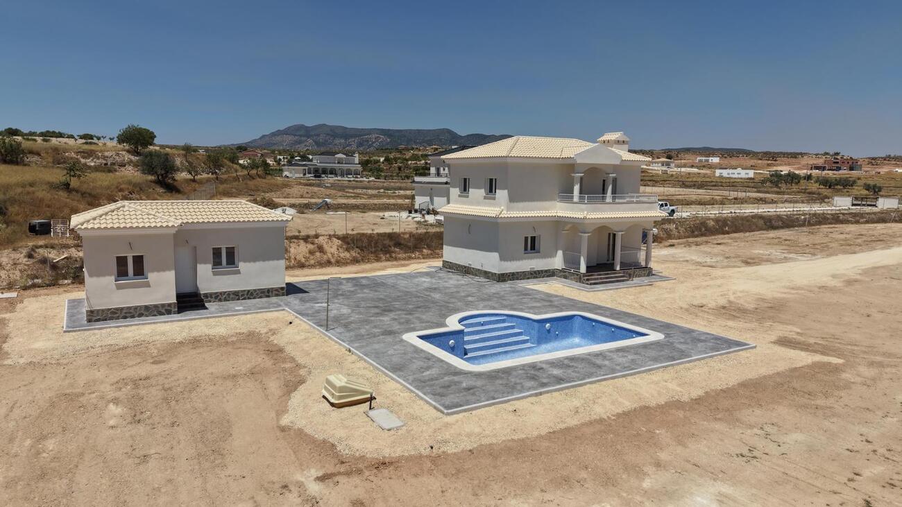 Finca for sale in Pinoso, Alicante, Spain