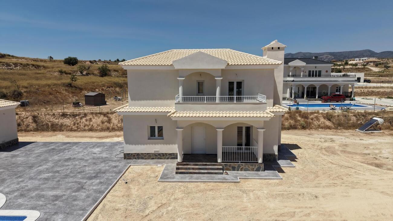 Finca for sale in Pinoso, Alicante, Spain