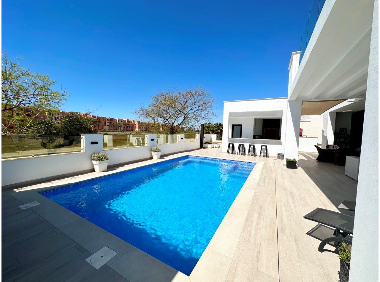 Villa en venta en Mar Menor Golf Resort