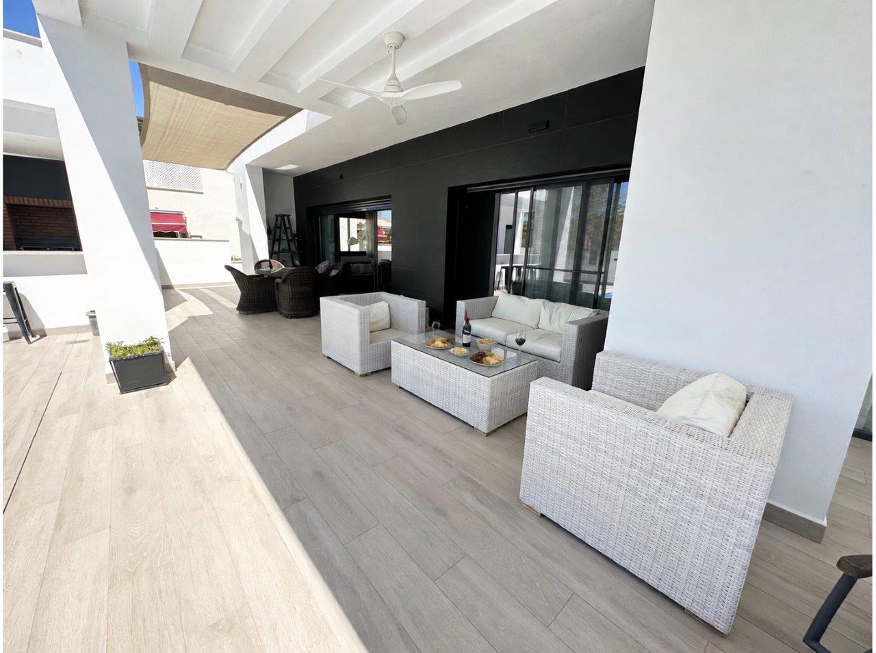 Villa en venta en Mar Menor Golf Resort
