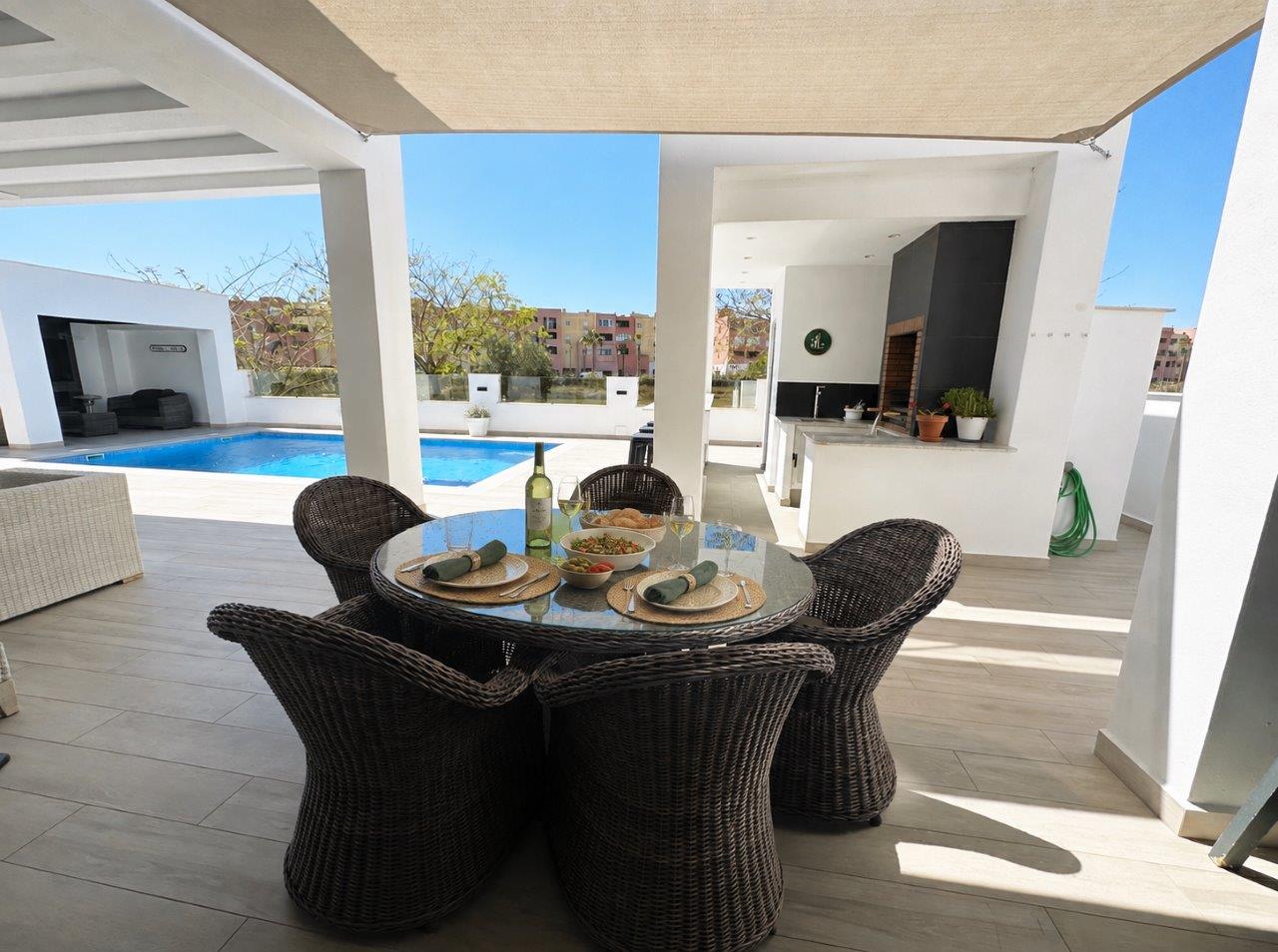 Villa en venta en Mar Menor Golf Resort