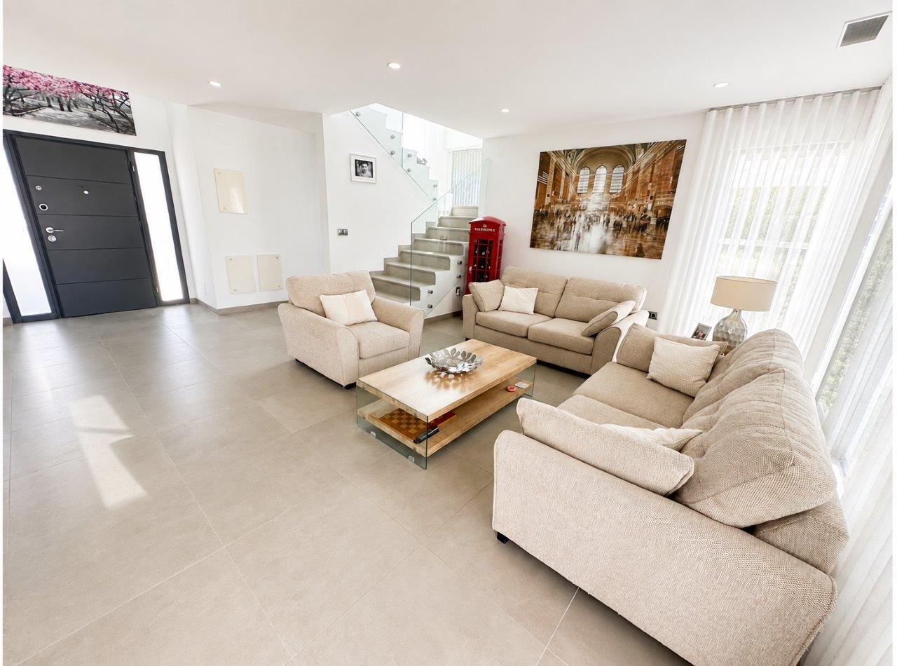 Villa en venta en Mar Menor Golf Resort